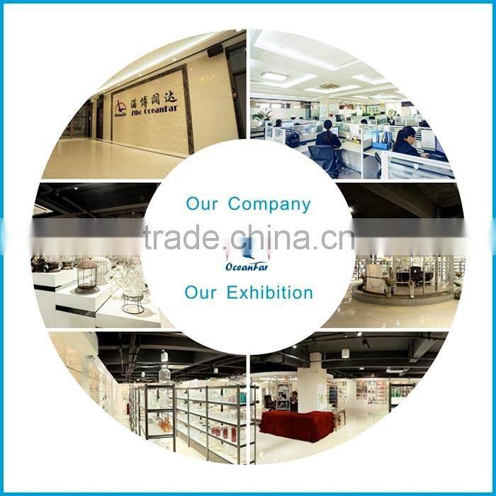 Hot Sale 3L Decal Glass Beverage Dispenser Jar Rape Design Glass Juice Container With Tap