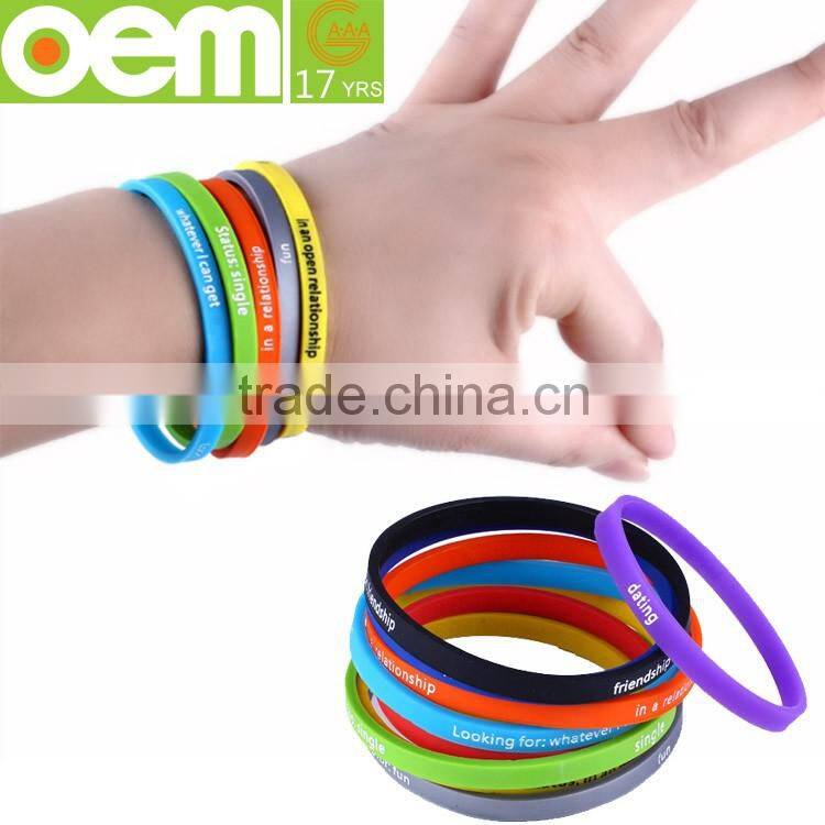 custom made personalized logo silicone fashion wristbands