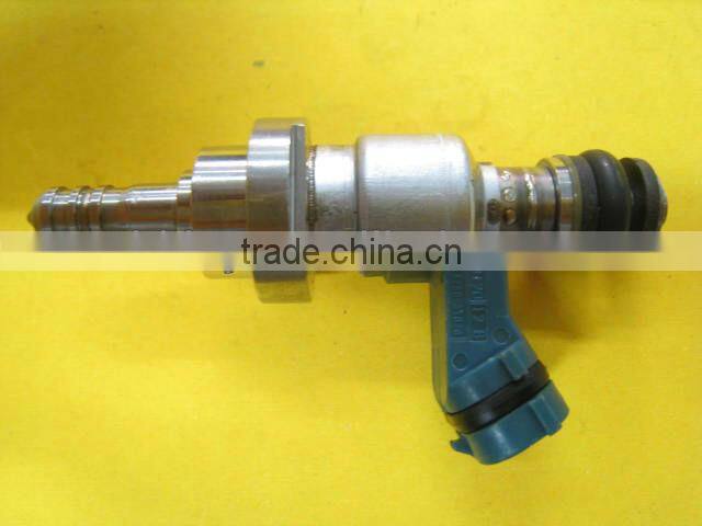 Auto Parts Fuel Injector 23209-31020 for Toyota