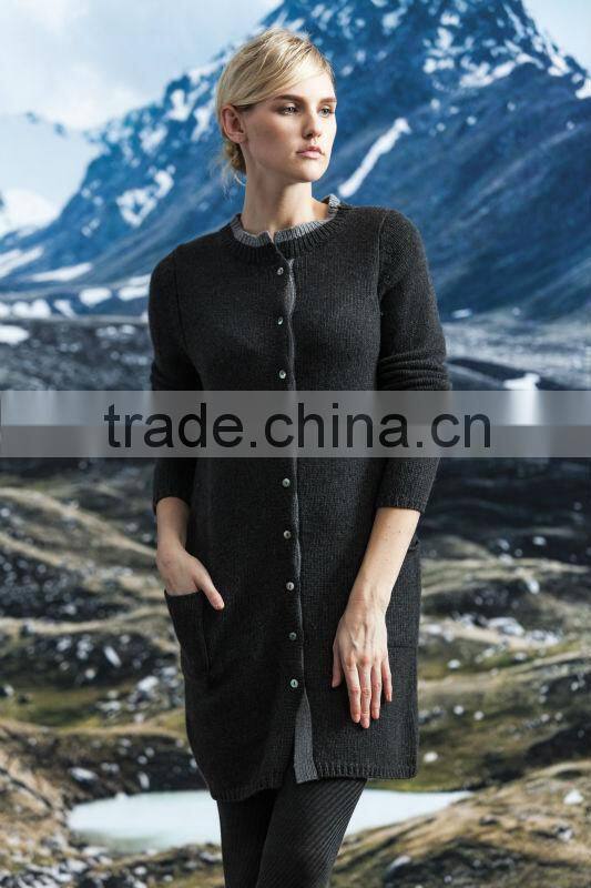 2014 new fashion sweater cashmere round neck with buttons and pocket