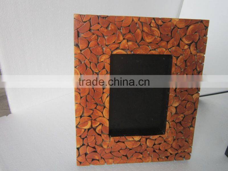Unique eggshell decor lacquer plate with high quality from Vietnam