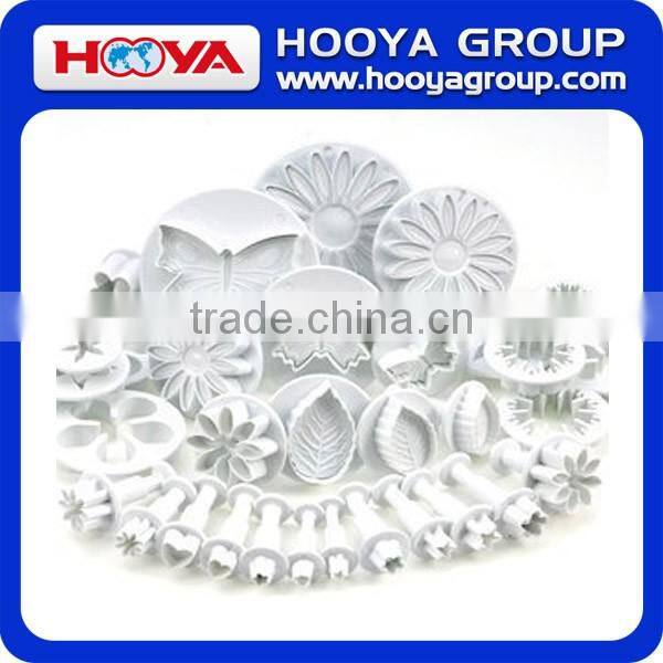 3 Pcs Veined Sunflower Daisy and Gerbera Flower Fondant Cake Sugarcraft Decorating Kit Cookie Mould Icing Plunger Cutter Tools