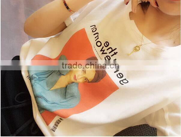 In the summer of 2017 with ladies letters printing short sleeve T-shirt female loose thin joker