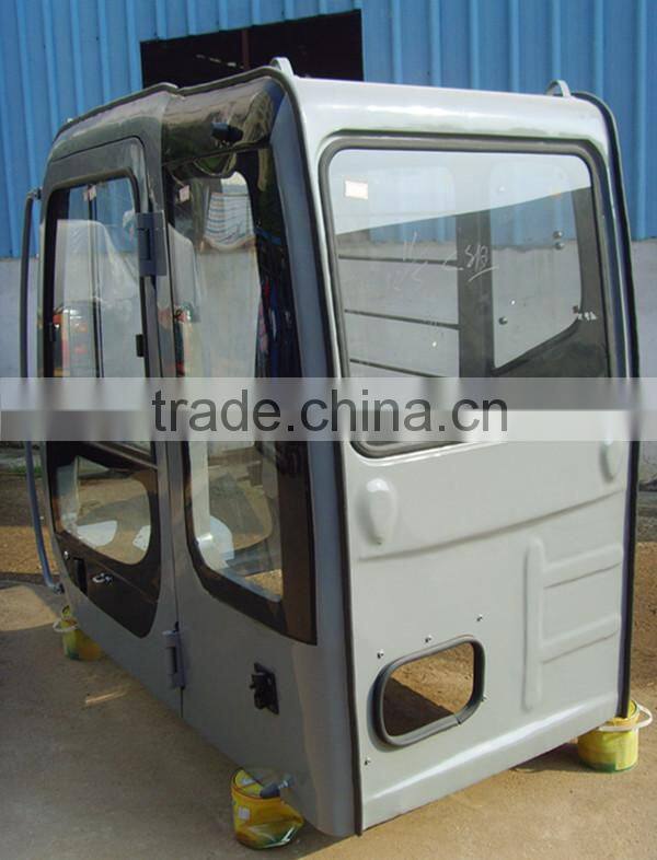 ZX200-5 Digger Operator Cabin