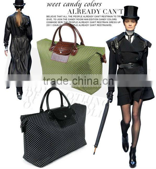 High quality nice foldable travel bag,girls travel bag