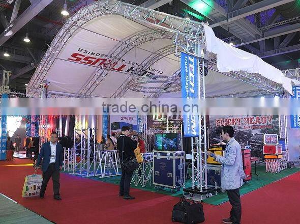 Simple and Easy-Moving Head Light Truss Stands