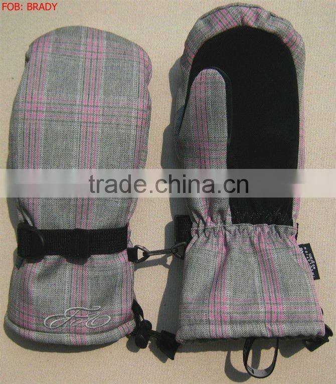 TR-lining 3M thinsulate reinforced black ski glove