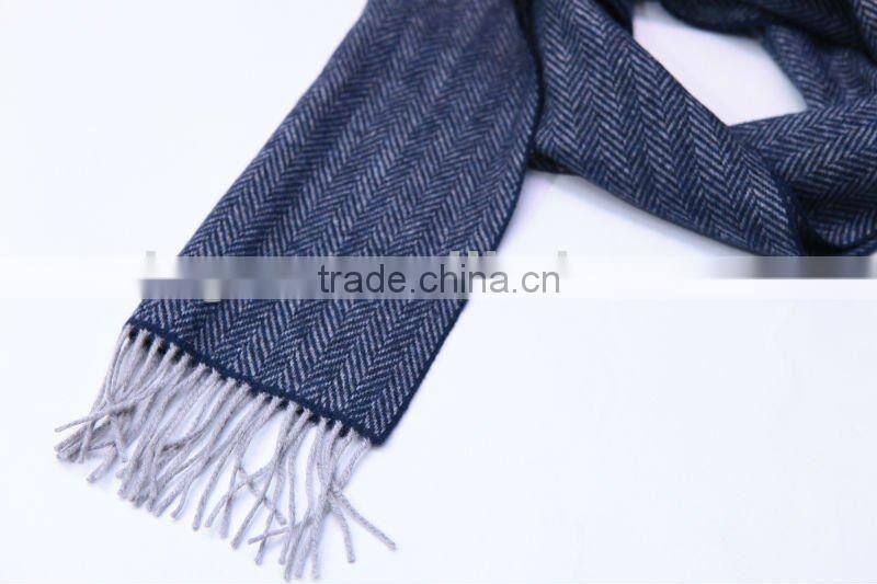 HERRINGBONE WOOLEN FABRIC SCARF