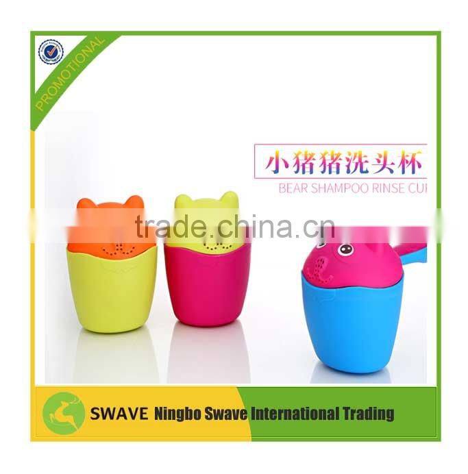 2016 Fashional and lovely anymal shape safety Multifunctional baby wash hair bath shampoo rinse cup P76780
