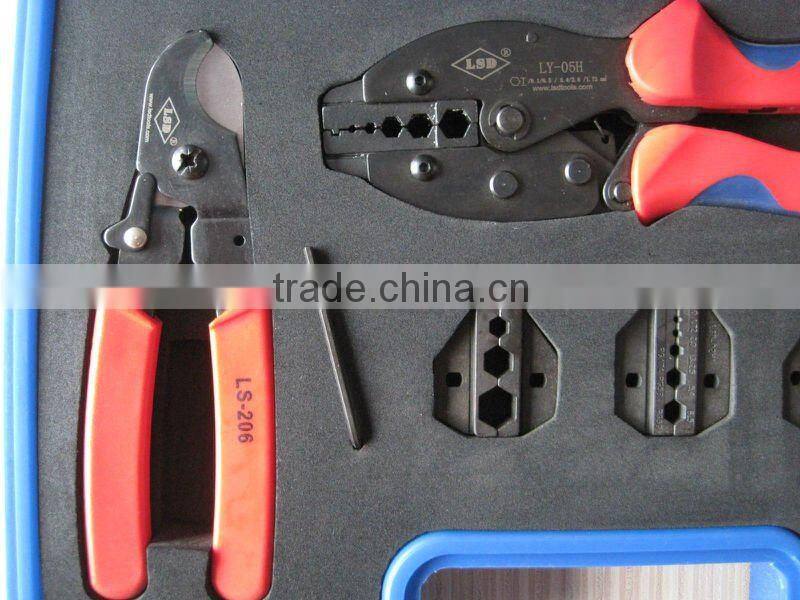 LY-05H-5A2 Professional portable tool kit set combination tools in plastic box