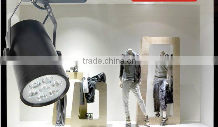 CE and Rohs approved shoot design 12w led track rail lights