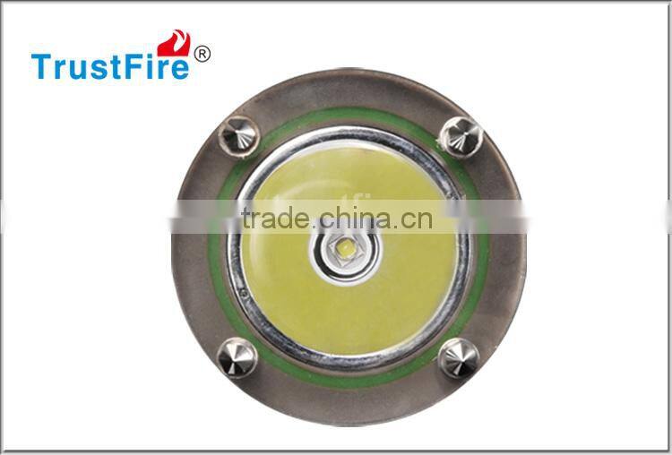 Best quality product Nylon diving torch underwater 100 meters TrustFire DF001 led diving flashlight with CE,FCC certification