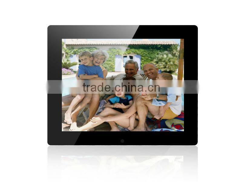 High Resolution 14 inch Digital Photo Frame with Video,Music,Photo slideshow in Loop