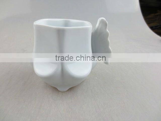 diamond white coffee cup with butterfly handle