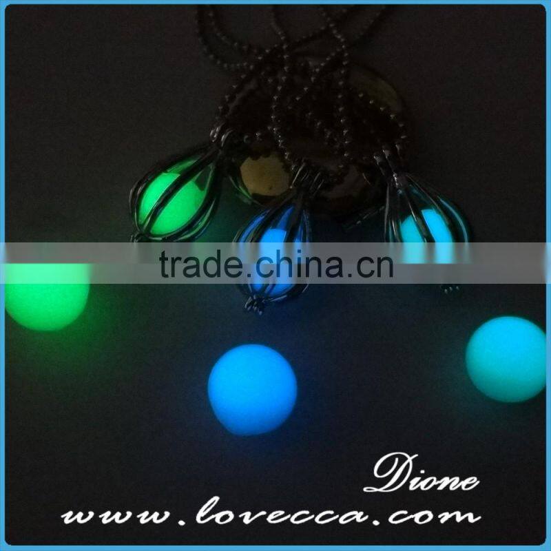 New arrival water drop Glow in the dark luminous necklace locket pendant wholesale