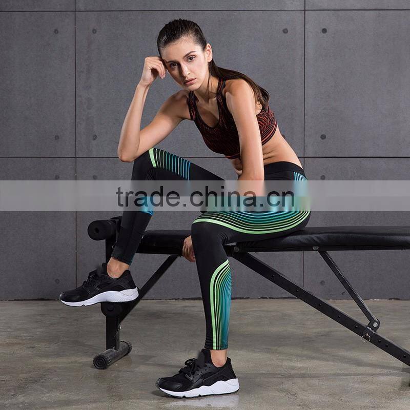 Factory Directly Sports Custom Apparel Cheap Ladies Sportswear For Women