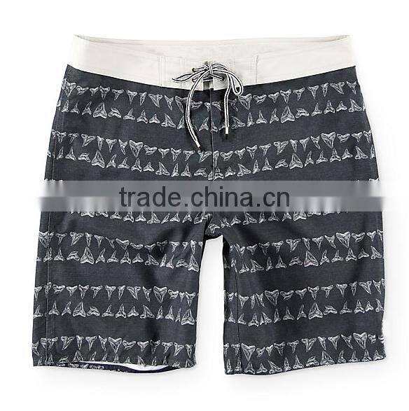 Newest fashion custom made wholesale mens boxer shorts beach shorts printed