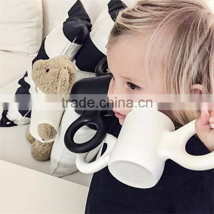 Ins hot sale plastic cup big ear mug candy cups Ins hot style in the Nordic beauty big ear cup children baby baby learn to drink