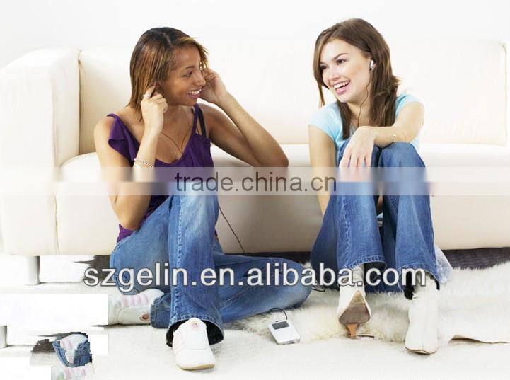 Newest colorful retractable earphone spliter for MP3/MP4