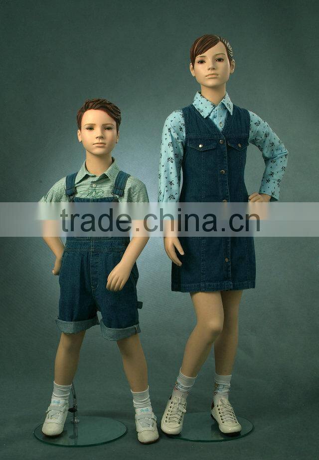 Realistic sculpture kids mannequin
