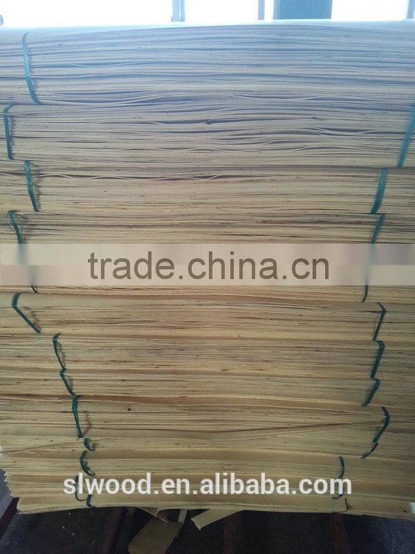 a mass of film faced plywood poplar core WBP glue