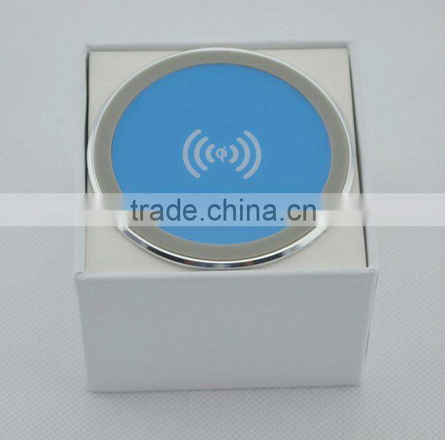 New Design!!! 2016 Hot Selling Unique Mobile QI Wireless Charger