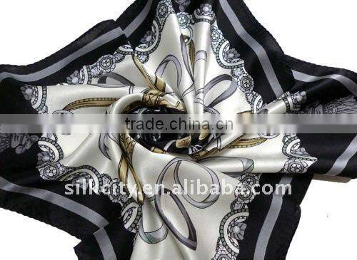 2011 Laday's Fashion Print Colorful square silk scarf