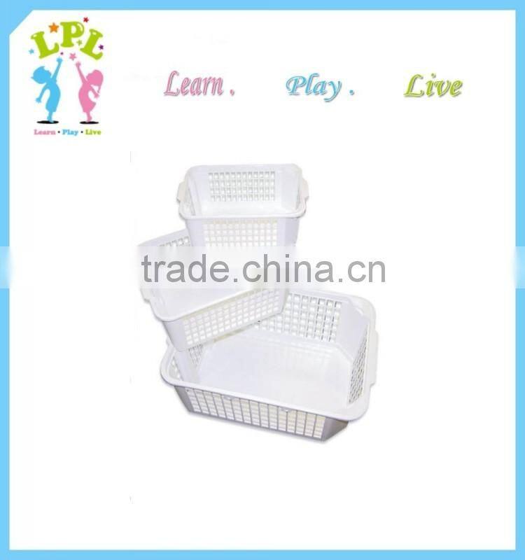 Wholesale custom 40.6L 28H 15.2 W pp material fruit laundry picnic woven plastic storage baskets