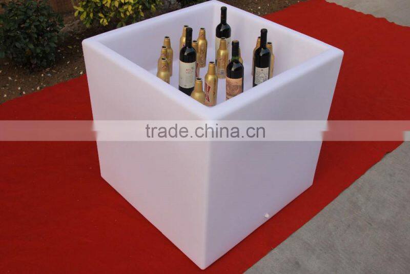 Plastic LED 16 colors changing glowing cubic ice bucket for wine