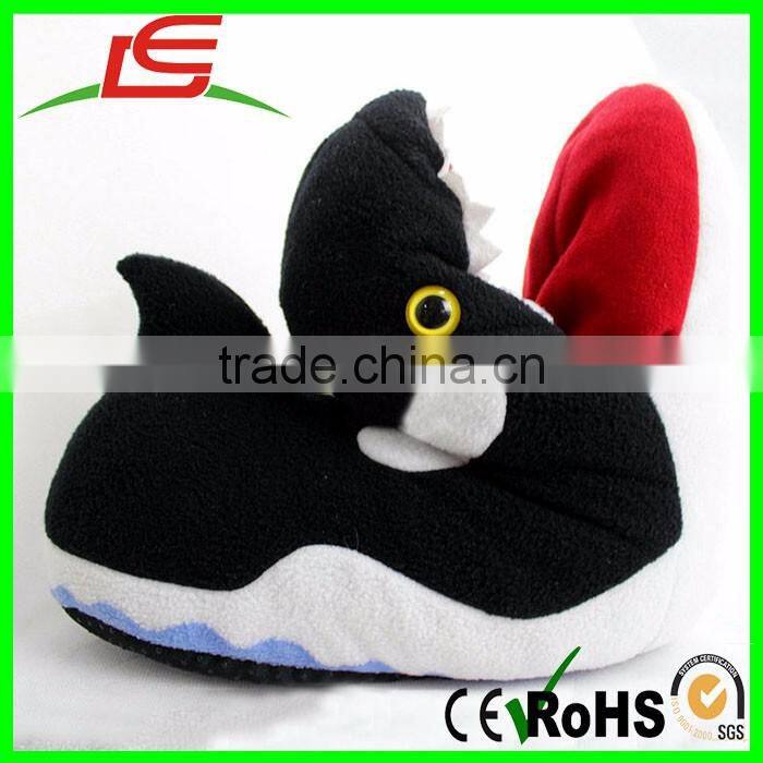 Personalized autumn winter cute black green cartoon plush warm slippers