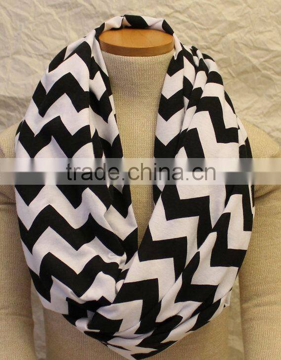 2014 wholesele winter hot fashion knitted scarf chevron printed infinity cotton cute chevron scarves