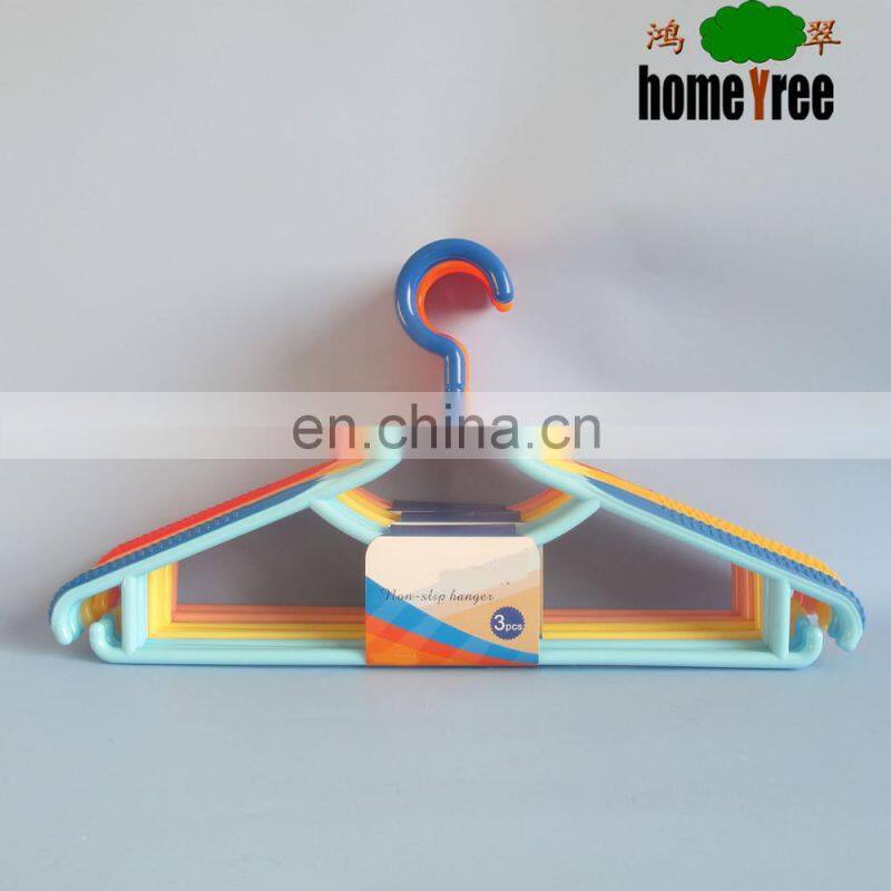 3pcs A Set Plastic Multi Funtion Antiskid Rotatable Head Hanger For Clothes Underwear Socks Tie