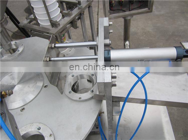 Automatic liquid cup water cup rotary filling and sealing machine