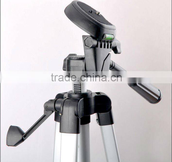 330A Lightweight Camera Tripod