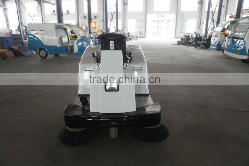Automatic ride-on floor sweeper