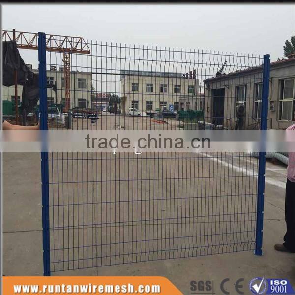 Hot dipped galvanized and pvc coated security curved 3d wire welded fence