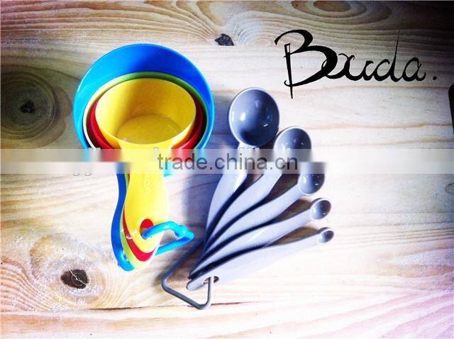 5pcs Wholesale Plastic Measuring cup with different size BD-C7920