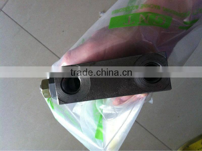 low price hydraulic relief valve PC200-6 for excavator engine parts