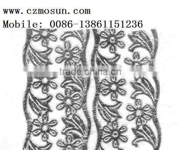 Ultrasonic lace machine for cutting leather lace