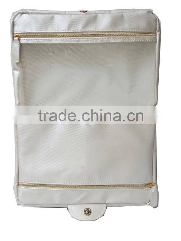 2016 NEW arrival wholesale pu leather hanging toiletry bag for Lady, pu leather for body