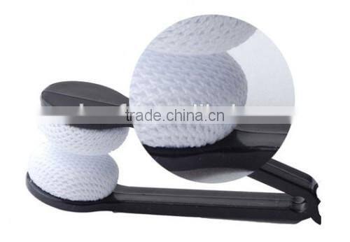 Plastic eyeglass cleaner keychain