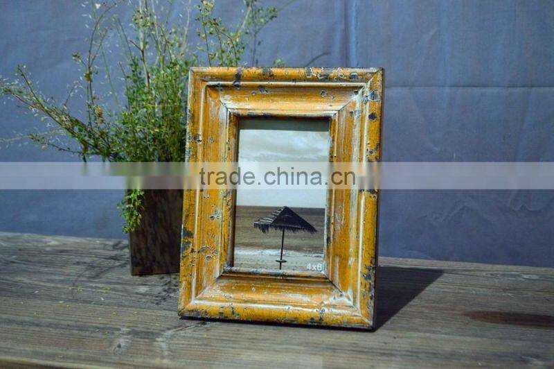 2016 new style antique wooden linen picture frame with wood clips