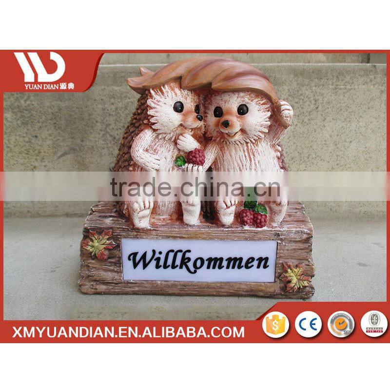 Home And Garden Art Work Hedgehog Resin Craft Solar China Led Lighting
