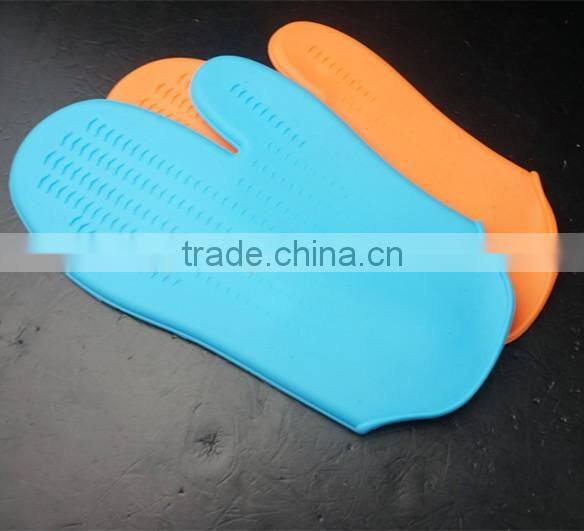 10136 Silicone Heat Resistant Grilling BBQ Gloves for Cooking, Baking