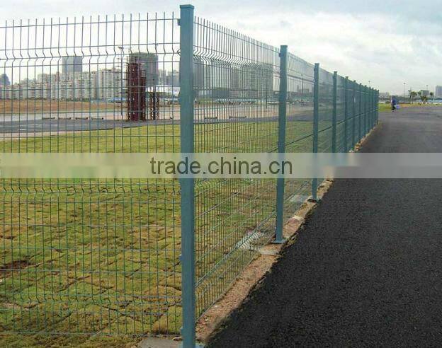 CE certificate curved metal wire mesh fence for sale on alibaba express