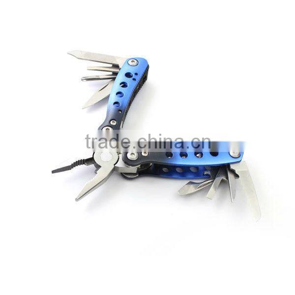 Multi tool pocket plier