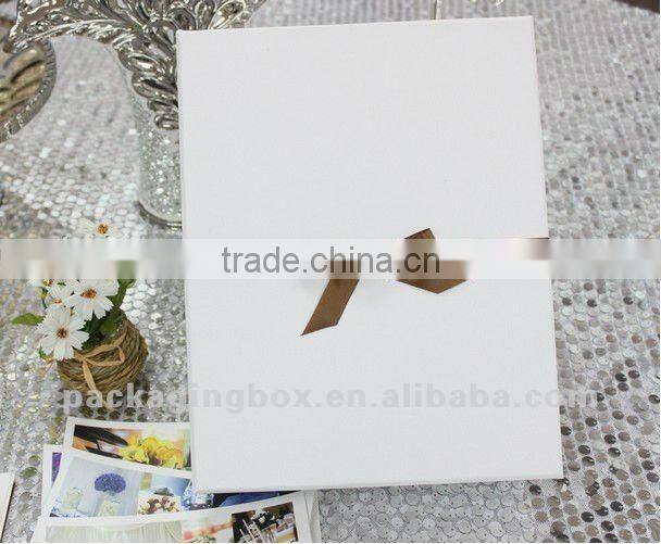 Elegant gift packaging box