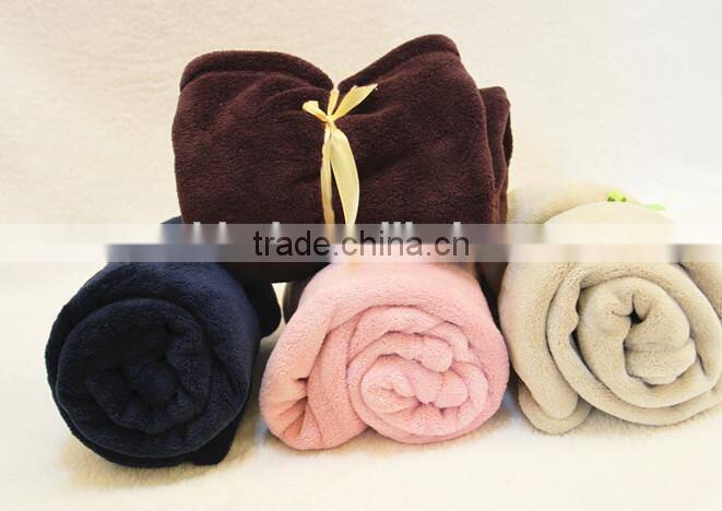 100% Polyester Coral Fleece Travel Blanket made in china