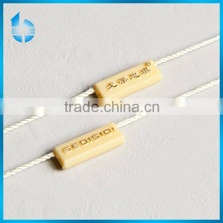 Fashionable plastic hang tablet for garments
