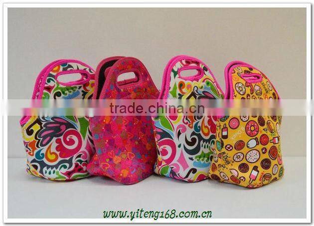 Insulated neoprene children lunch bag